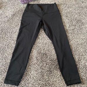 Lululemon Wunder under leggings
